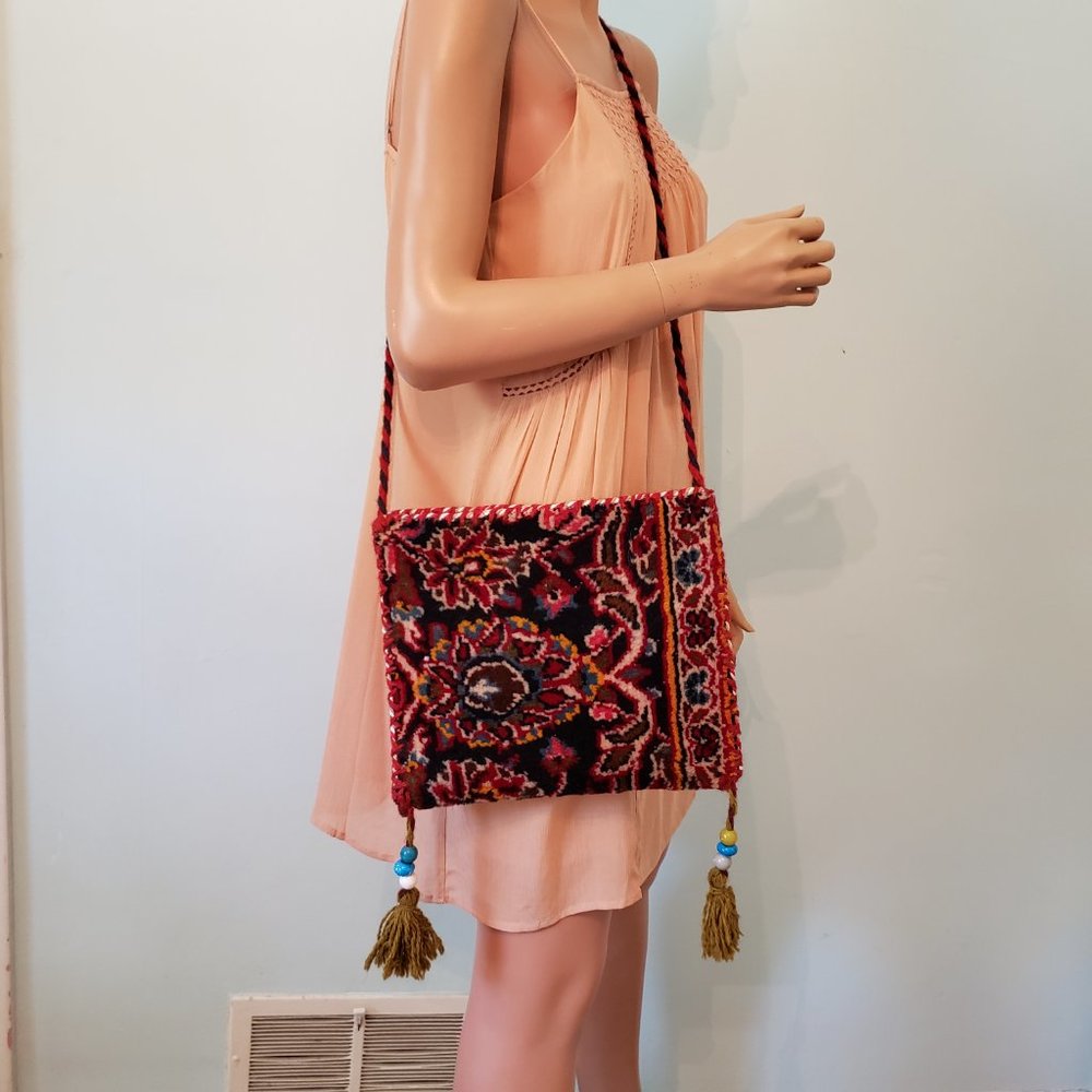 NWOT Unisex Persian carpet bag, beautiful handmade carpet bag from Iran. - Picture 10 of 14